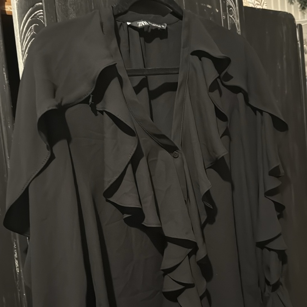Zara Black Ruffled Blouse - Picture 9 of 9
